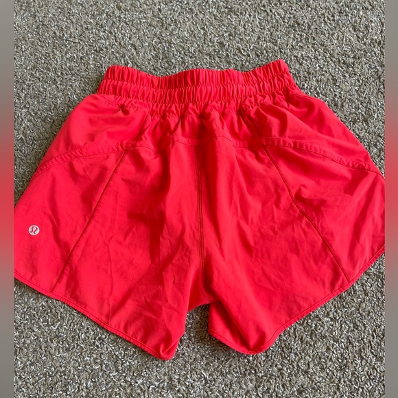 Lululemon shorts - Picture 3 of 4